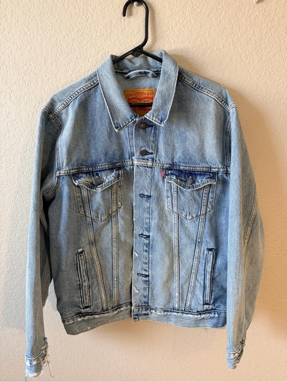 Levi's Premium Trucker Light Wash Men’s Denim Jacket